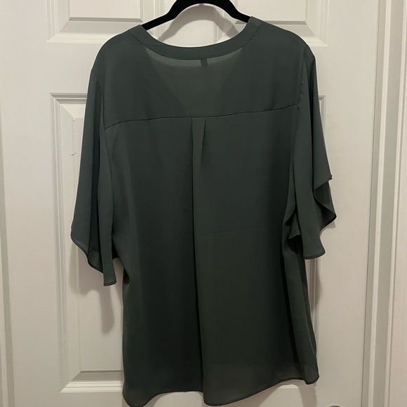 Express Grey/Green Flutter Sleeve Blouse - Picture 3 of 3